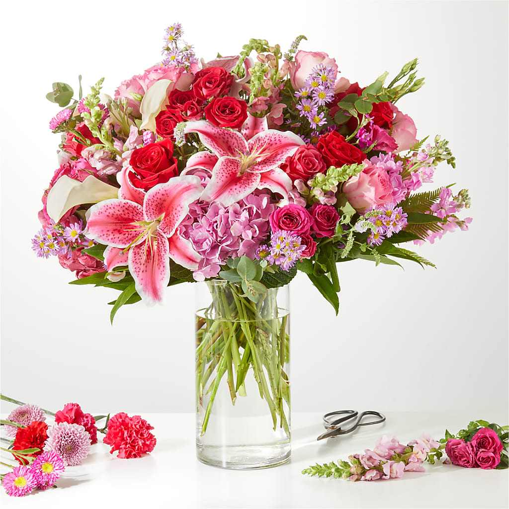 Swooning Over You - A Luxury Florist Original – Flower Parade, Mississauga ON
