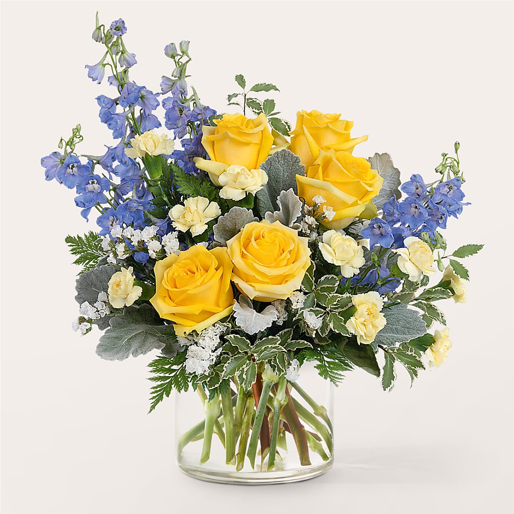 Butterfly Wings Bouquet – Flower Parade, Mississauga ON