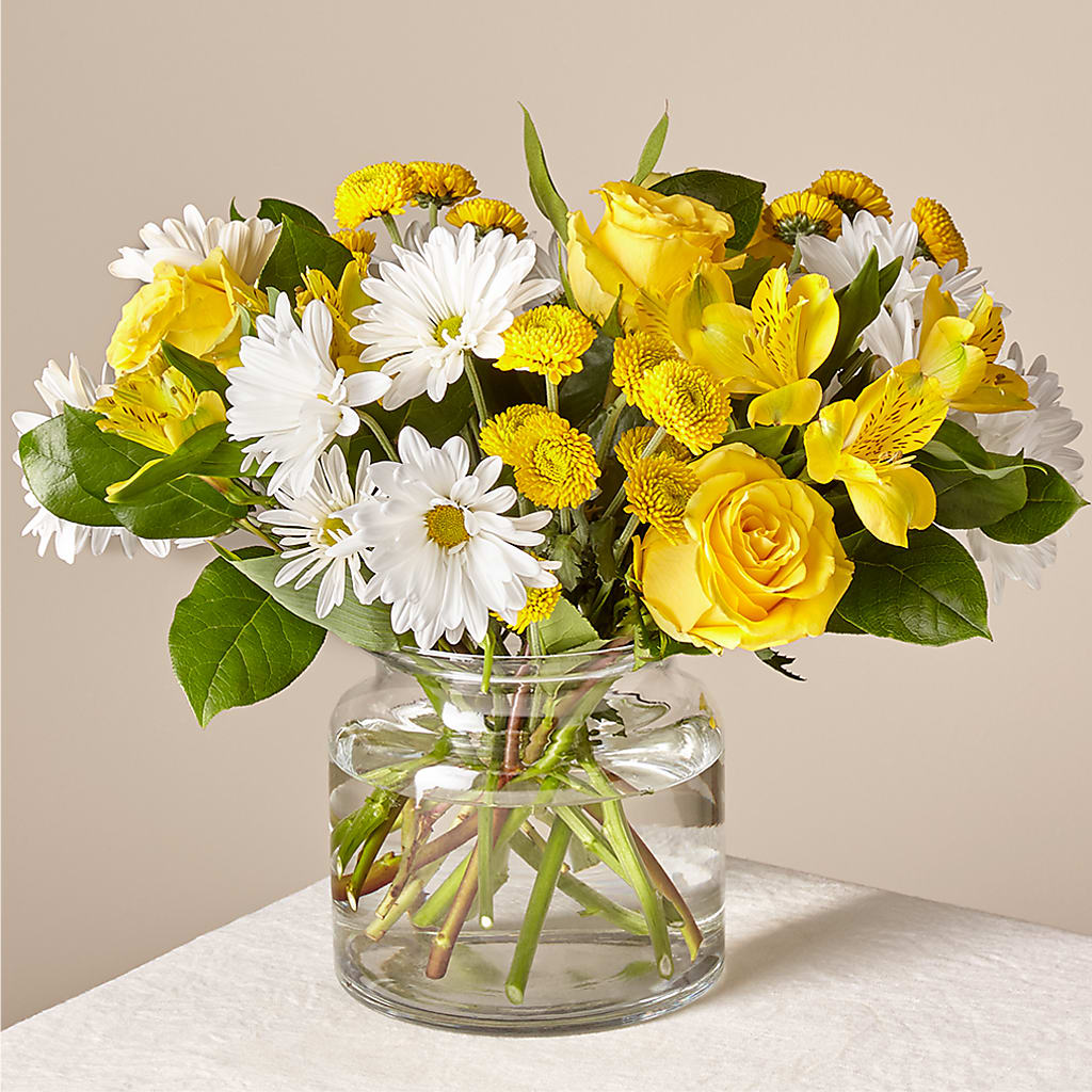 Sunny Sentiments Bouquet – Flower Parade, Mississauga ON
