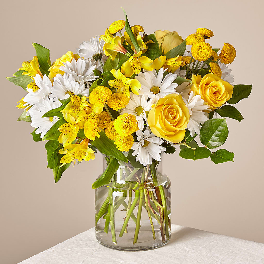 Sunny Sentiments Bouquet – Flower Parade, Mississauga ON