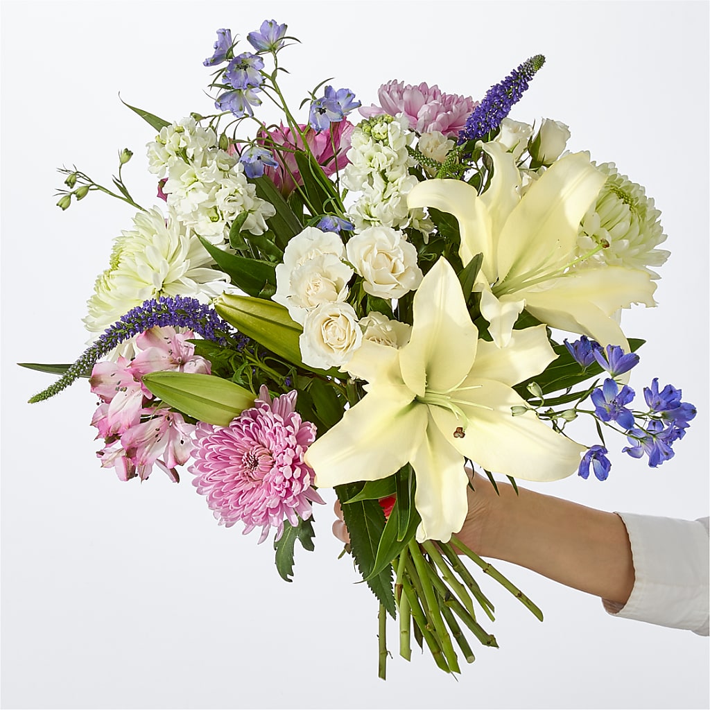 Winter Celebration Bouquet –  Flower Parade, Mississauga ON
