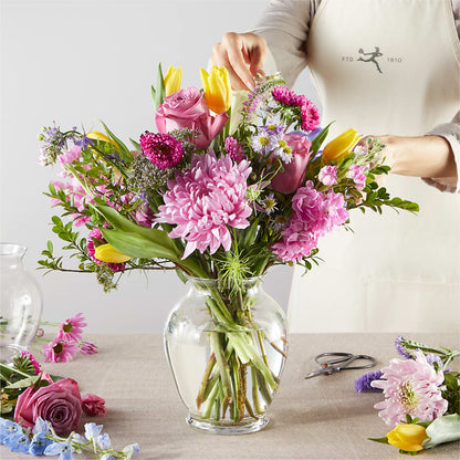 Pastel Tradition - A Florist Original –  Flower Parade, Mississauga ON