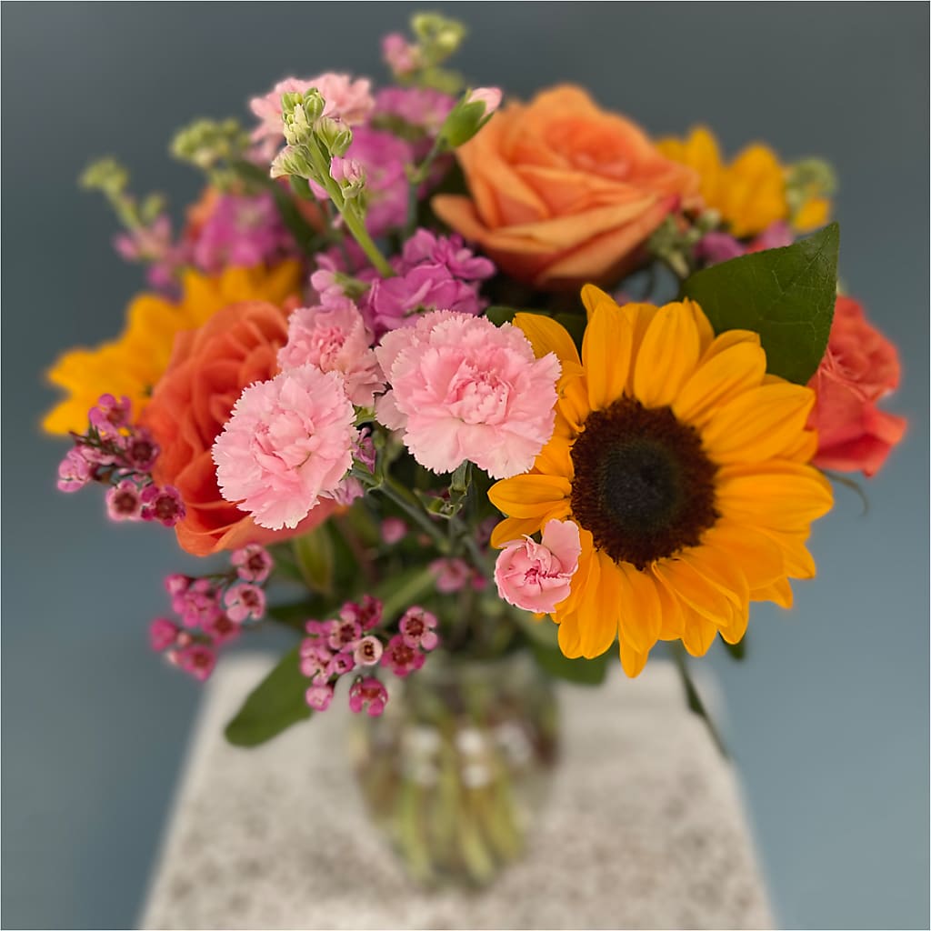 Yellow Brick Road Bouquet –  Flower Parade, Mississauga ON