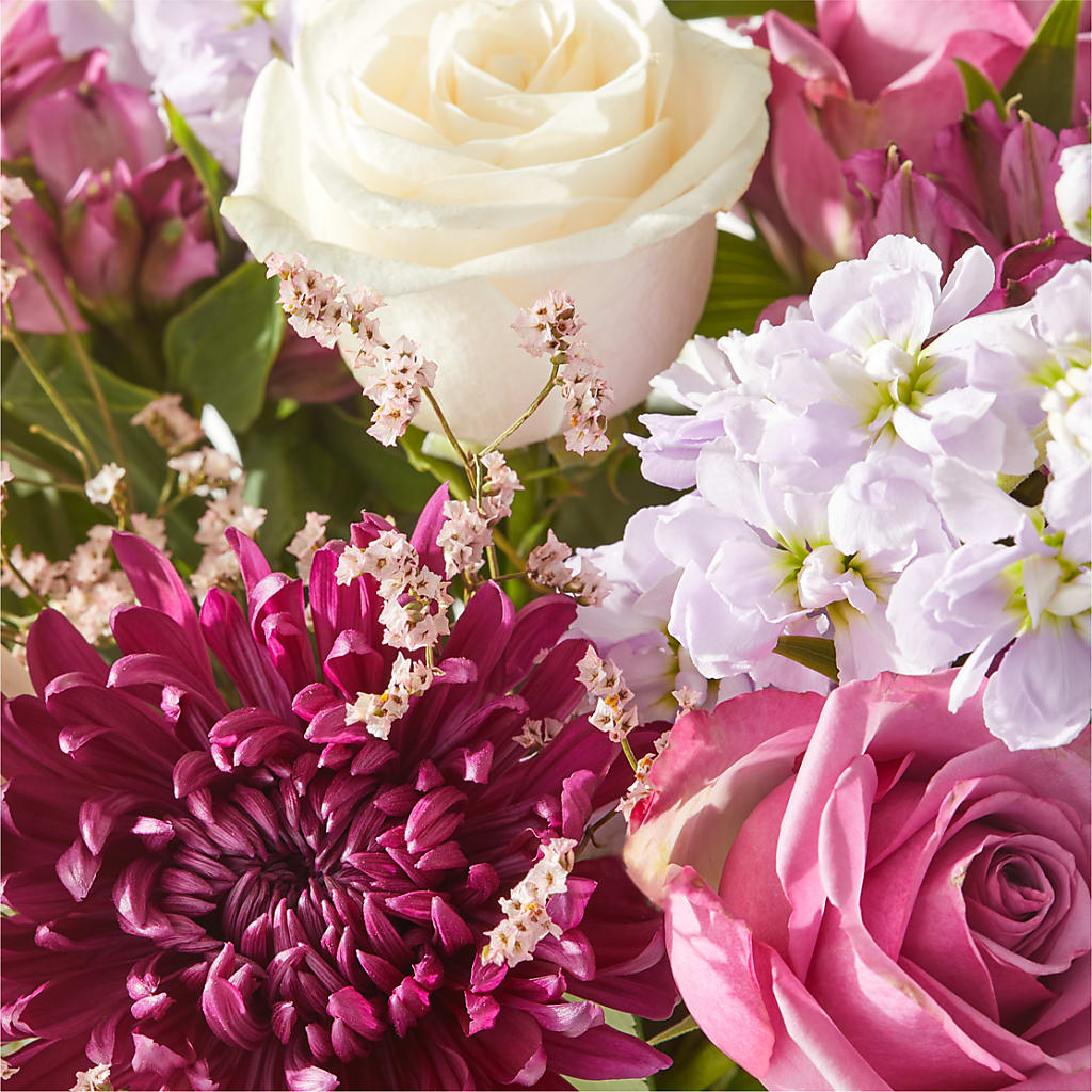 Amethyst Dreams Bouquet –  Flower Parade, Mississauga ON