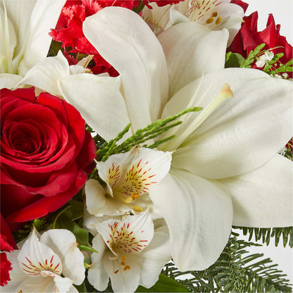 Holiday Season Bouquet –  Flower Parade, Mississauga ON