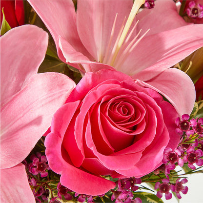 Lucky in Love Bouquet –  Flower Parade, Mississauga ON