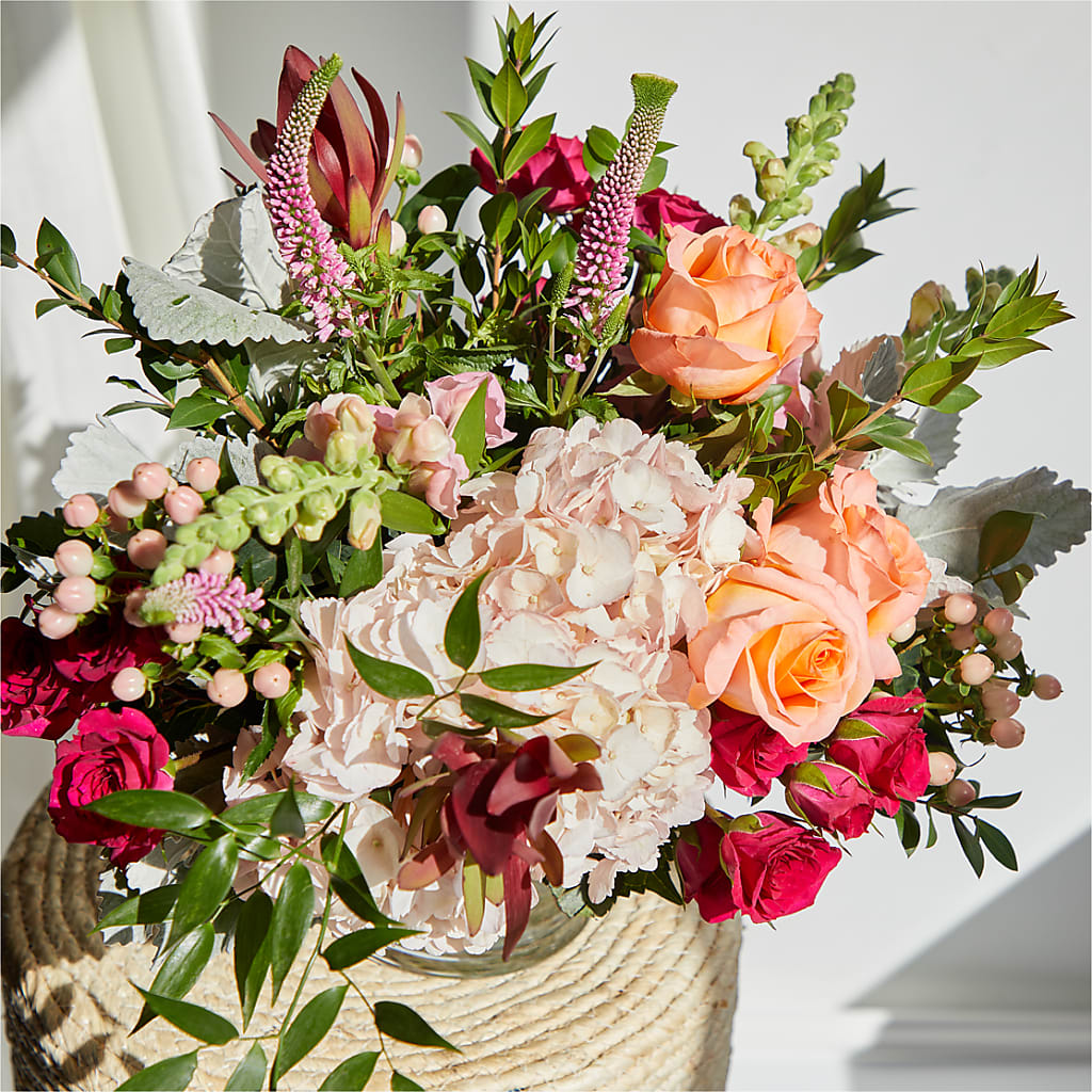Glitz & Glam Bouquet –  Flower Parade, Mississauga ON