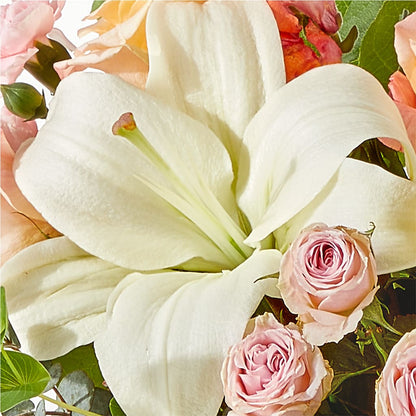 Grapefruit Splash Bouquet –  Flower Parade, Mississauga ON