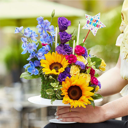 Star of the Day Floral Cake –  Flower Parade, Mississauga ON